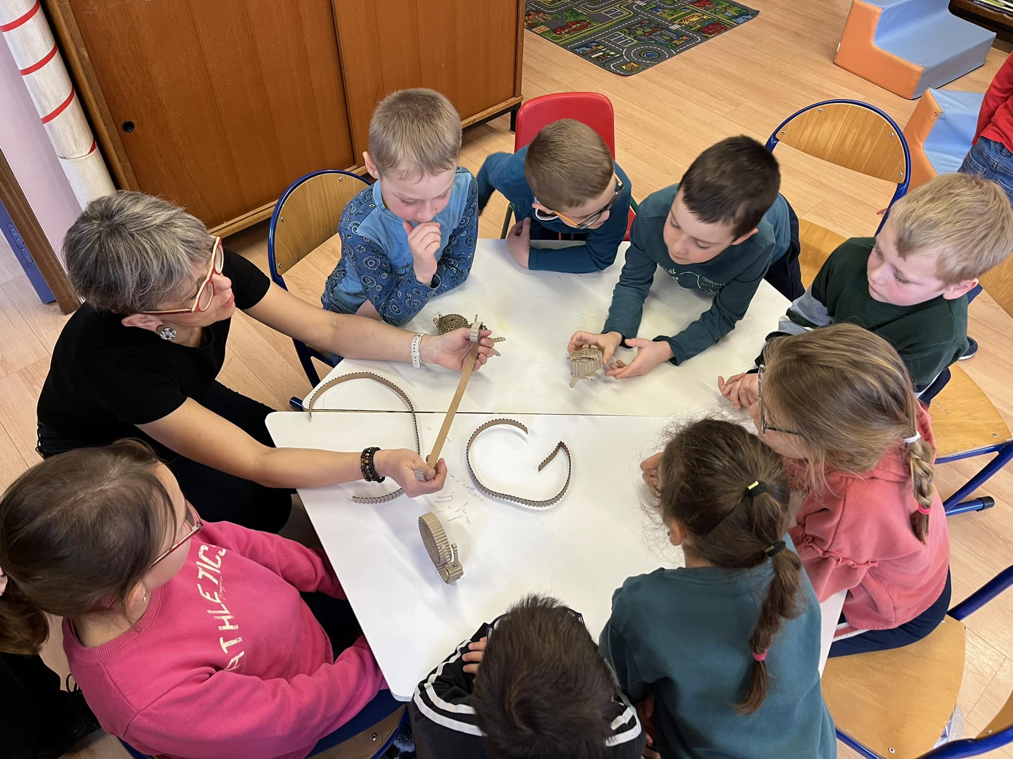 enfants entrain de m'écouter