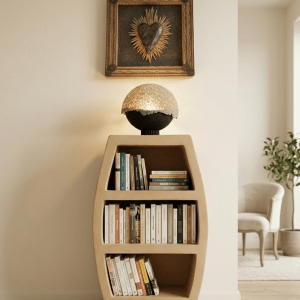 Bibliothèque Aria en carton recyclé dans un intérieur